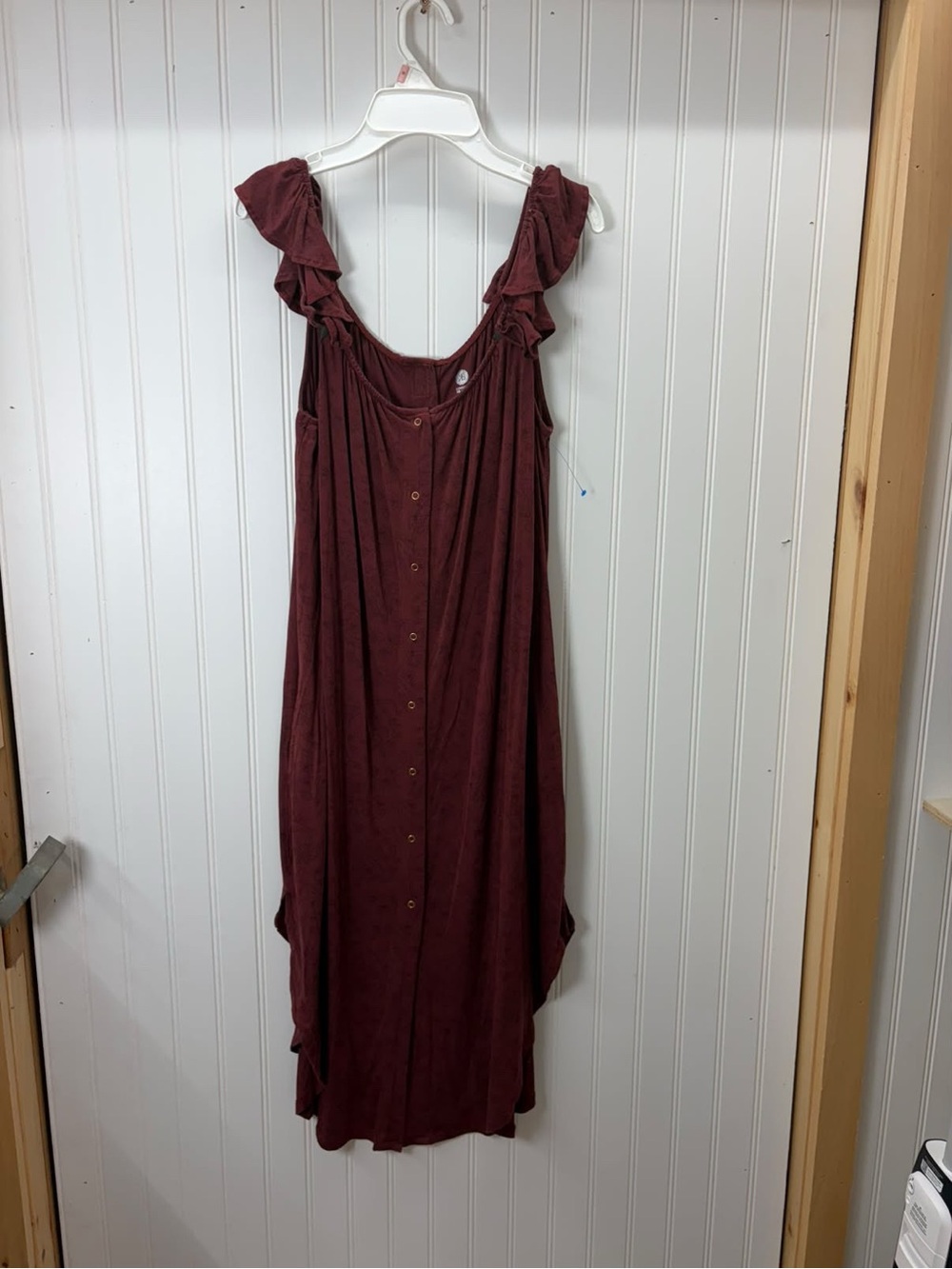 Kindred Bravely floral Ruffle-Strap labor and delivery snap Midi Dress in Wine